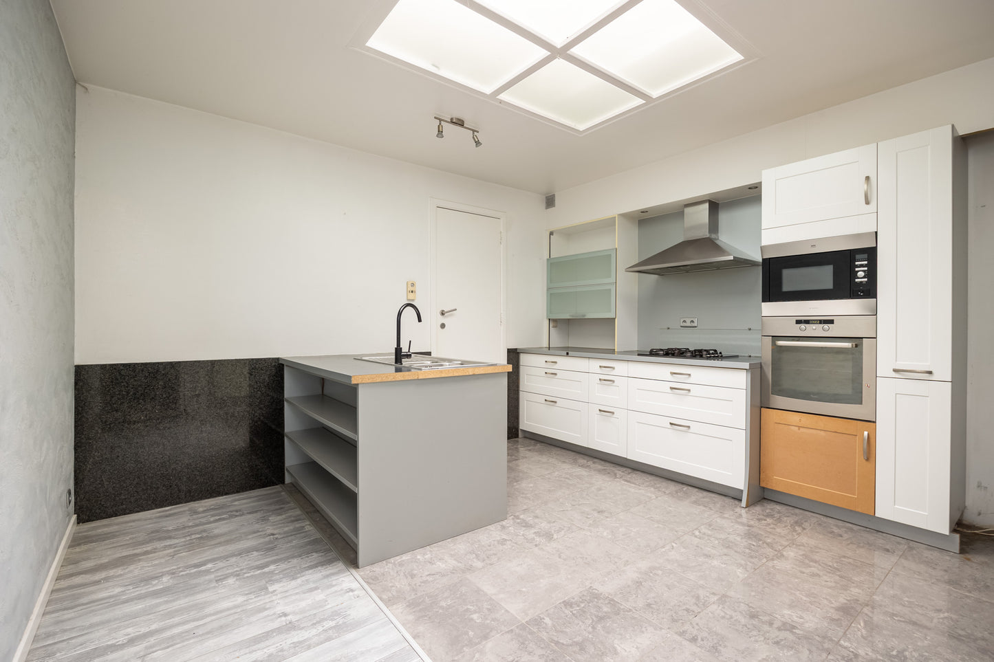Laarstraat 49, 2070 Zwijndrecht